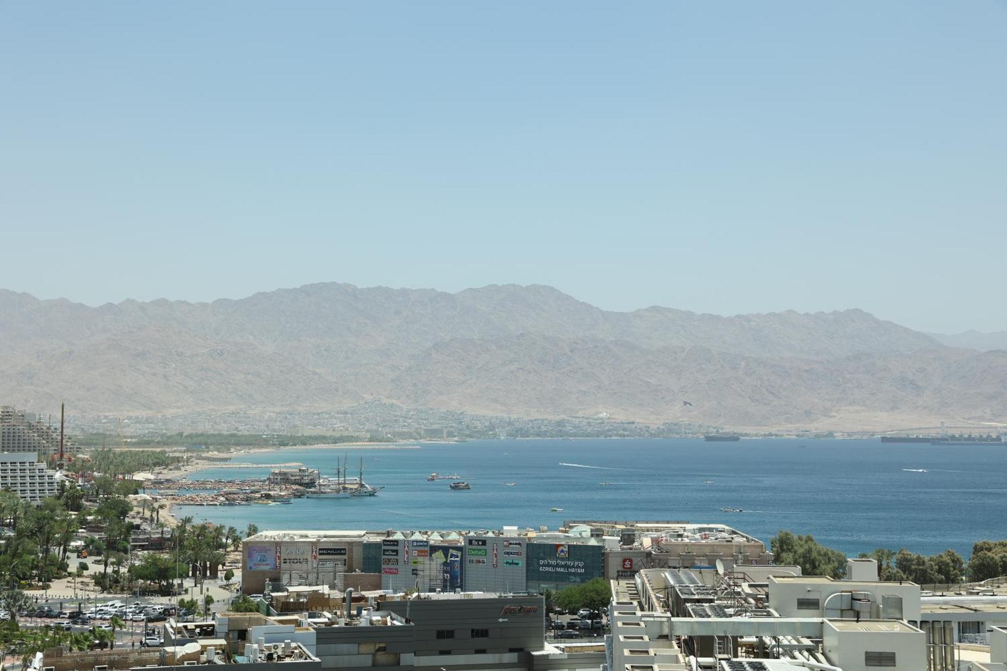 Adi Hotel Eilat Esterno foto